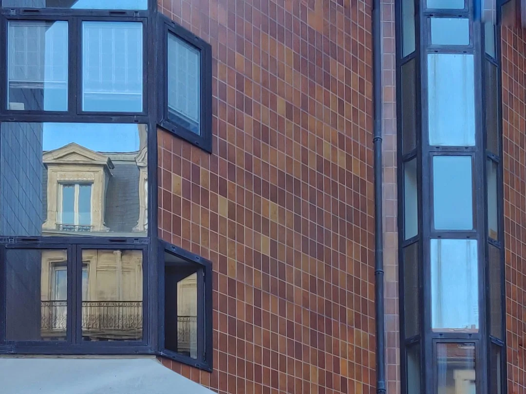 Rénovation façade & crépis à Beringen — Détail technique FLEX&GO